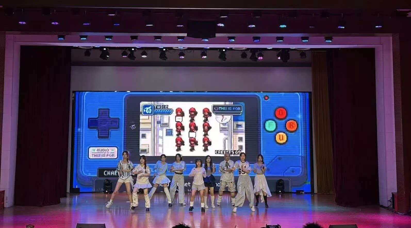 1A883